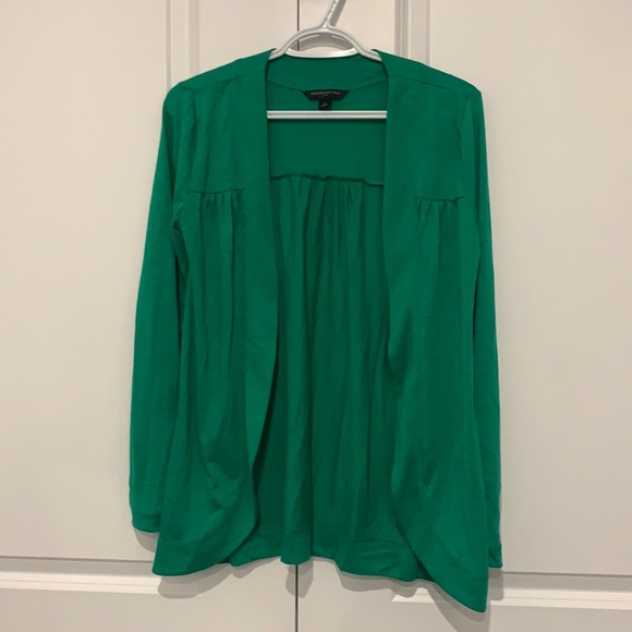 *3 for $21* 
Green Banana Republic cardigan - Picture 1 of 2